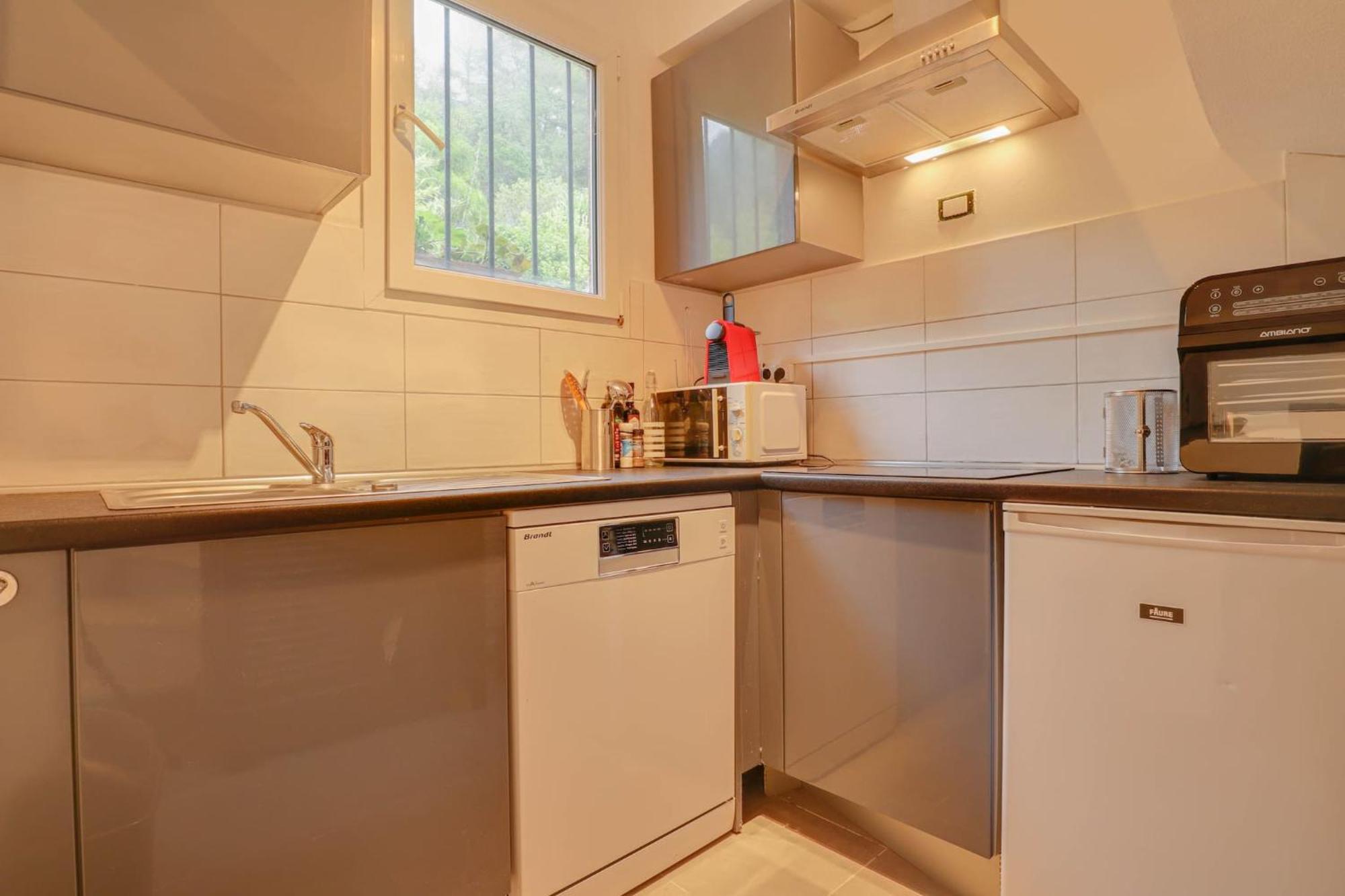 "La Petite Maisonnette" Au Calme, Proche Plage Menton Eksteriør billede